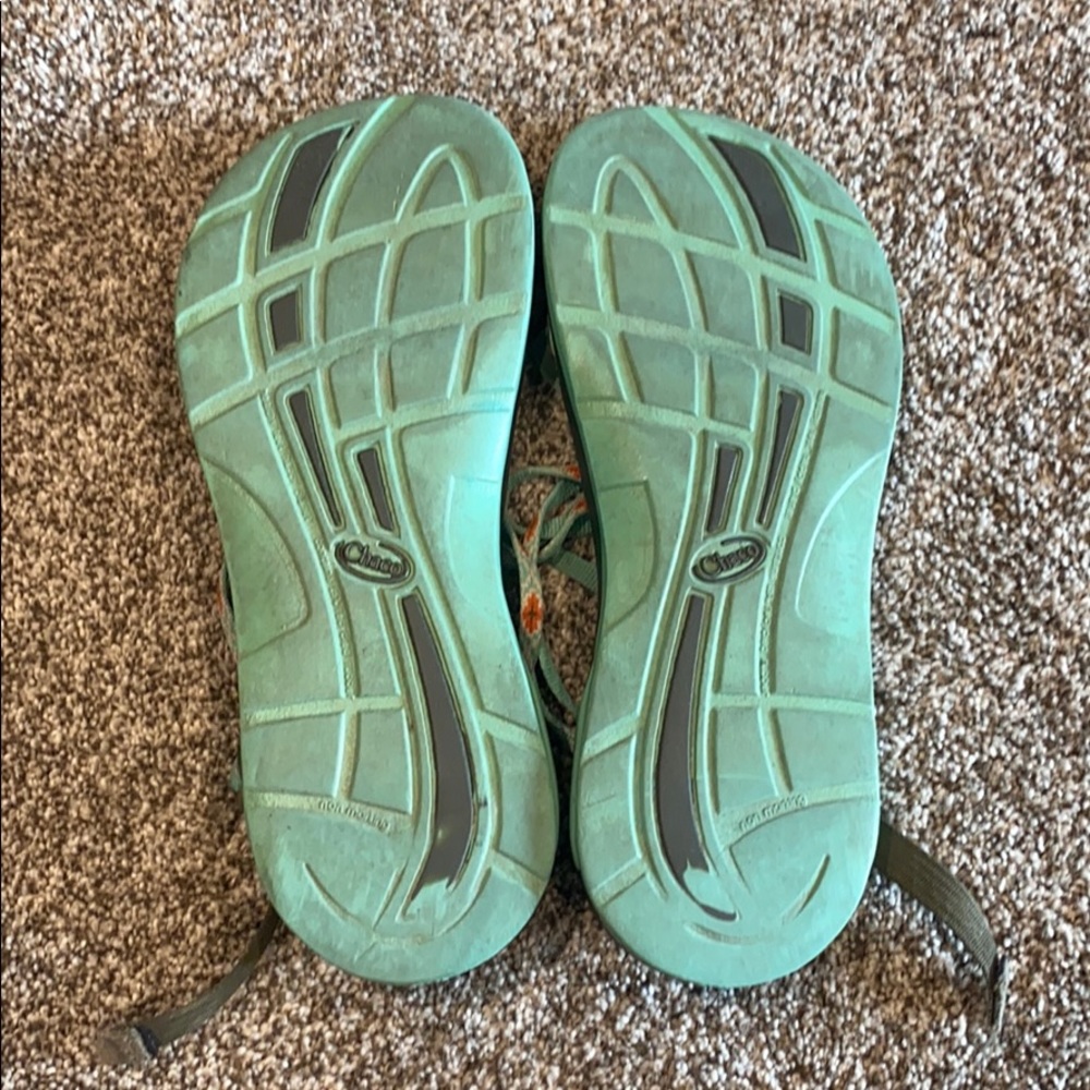 chacos - Picture 2 of 3
